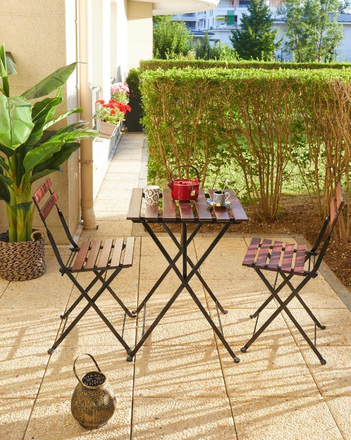 Appartement Wakandais-Proche Disney, Parking & Wifi Montévrain Exteriér fotografie