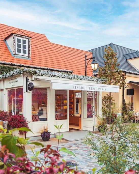 Appartement Wakandais-Proche Disney, Parking & Wifi Montévrain Exteriér fotografie