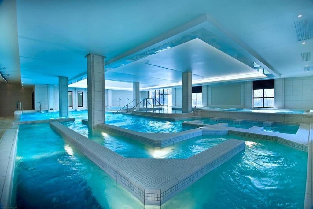Appartement Wakandais-Proche Disney, Parking & Wifi Montévrain Exteriér fotografie